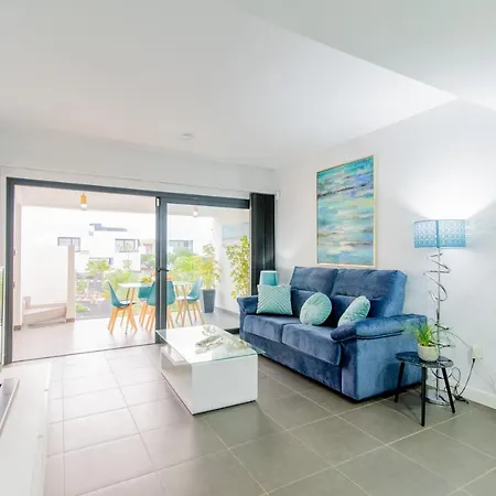 Apartamento Azul Vv -fuerteventura Site- Jacuzzi, Aire Acondicionado, Solarium , Terraza Vistas Panoramicas, Diseno , Luxury, Fuerteventura Site *