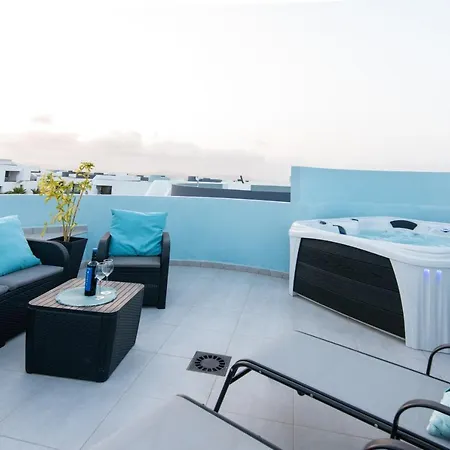 Apartamento Azul Vv -fuerteventura Site- Jacuzzi, Aire Acondicionado, Solarium , Terraza Vistas Panoramicas, Diseno , Luxury, Fuerteventura Site *