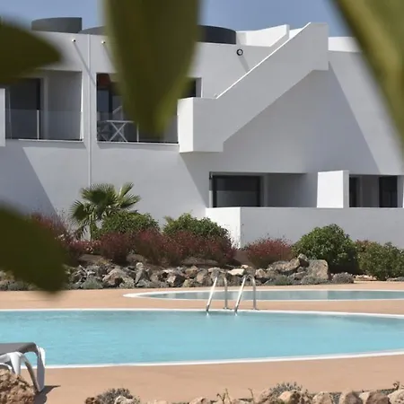 Apartamento Fuerteventura Azul Vv - Jacuzzi, Aire Acondicionado, Solárium , Terraza Vistas Panorámicas, Diseño , Luxury - Superhost Vv * La Oliva